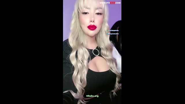 Lez Arkadasiyla Meme Sallama — Ilcin Karagoz Türk İfşa